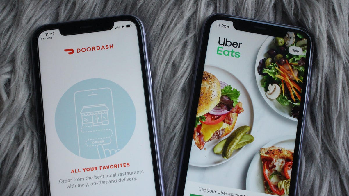 Food delivery apps compared: DoorDash vs. Uber Eats - Video - CNET