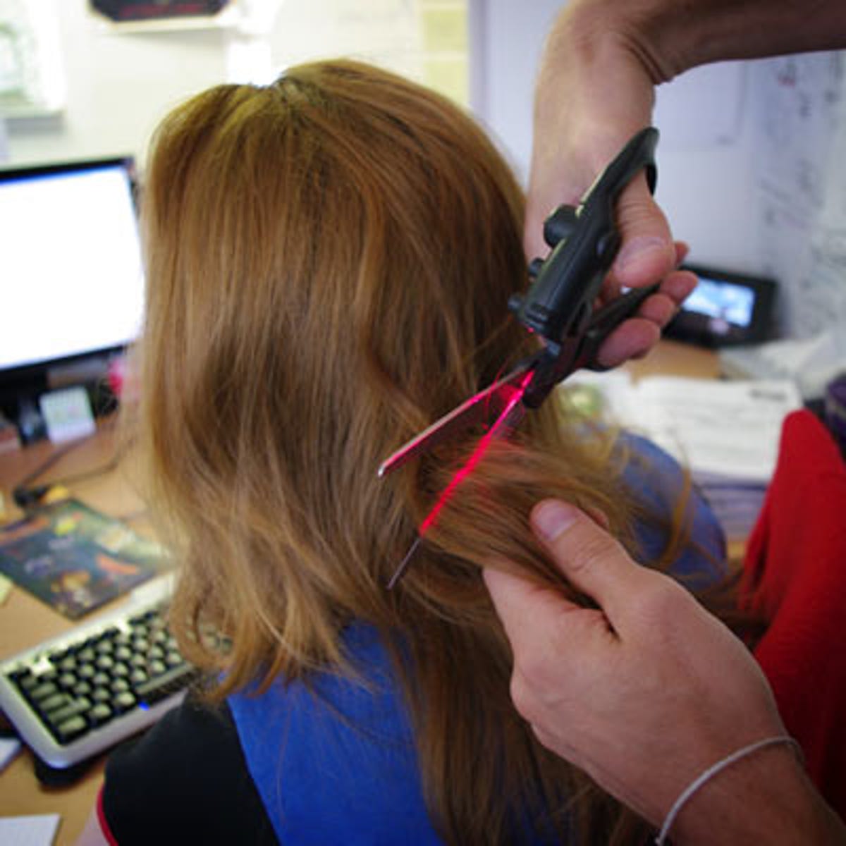 Move over, Flowbee, it's the laser haircut - CNET