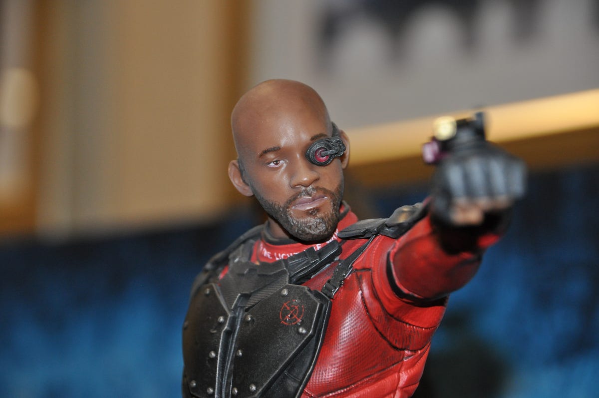 dc-collectibles-sdcc-20160384.jpg