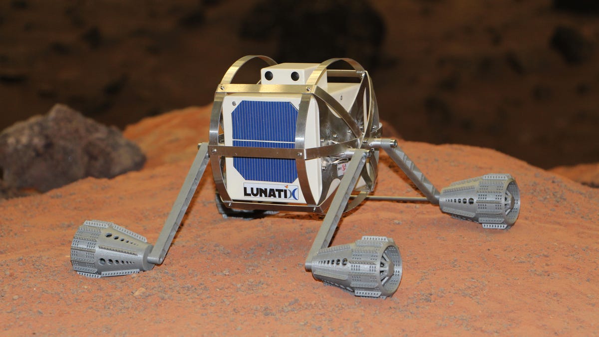 lunar-nanobot