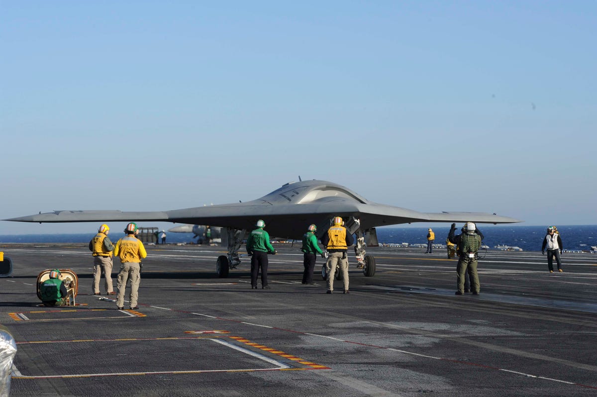 X-47B taxis to carrier catapult