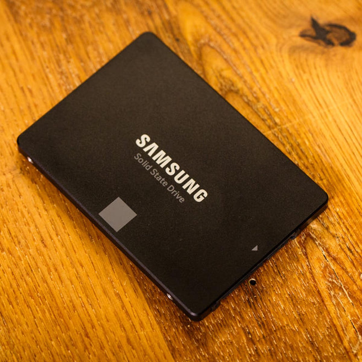 Ssd price. SSD Samsung 760 EVO. Твердый накопитель SSD.