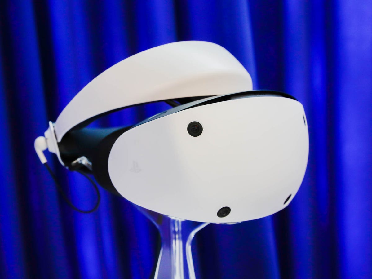 Sony PlayStation VR review: You know what? Sony did it. The PSVR is  actually pretty great - CNET