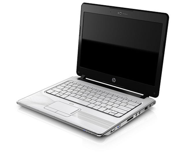 HP has upgraded its consumer ultraportable with dual-core Athlon and Turion Neo chips from AMD