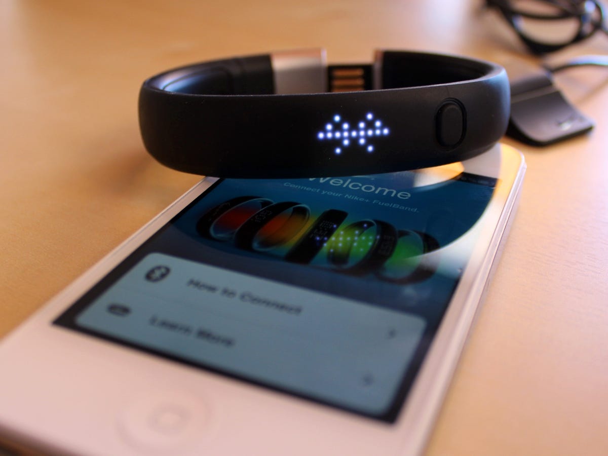 How to set up Nike+ FuelBand - CNET