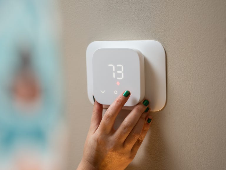 Amazon thermostat set to 73 degrees Fahrenheit