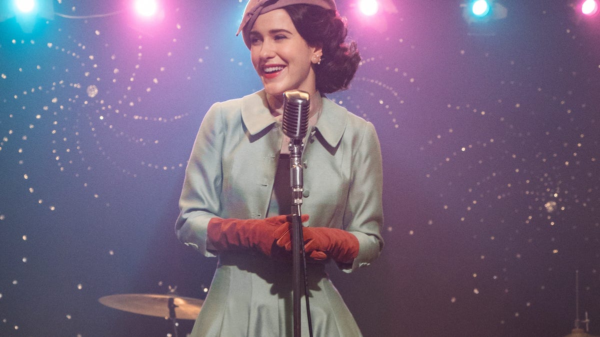 the-marvelous-mrs-maisel-season-two-mmm-201-01618-rt3-fnlcrop-rgb