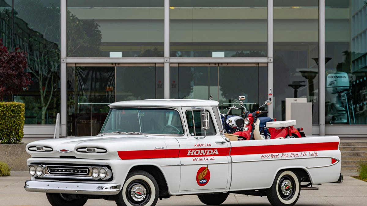 01-american-honda-60th-anniversary-chevy-delivery-truck