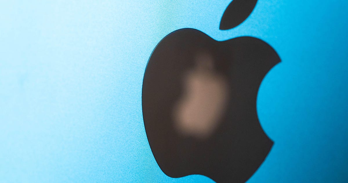 Apple Confirmed AR, VR Headset to Firm’s Board, Report Says