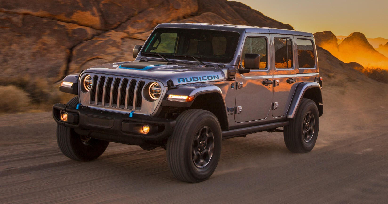 2021 Jeep Wrangler 4xe plug-in hybrid has 25 miles of electric range - CNET
