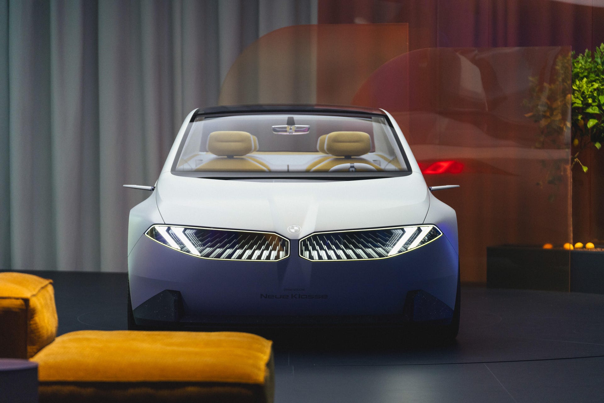 BMW Vision NK, front view highlighting 3D printed light elements