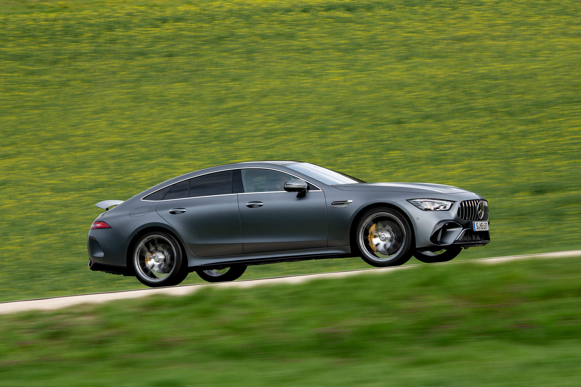 2023 Mercedes-AMG GT 63 GT 63 S - profile