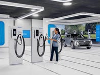 <p>Users will be able to interact virtually with GM's EV specialists via the new educational portal.</p>