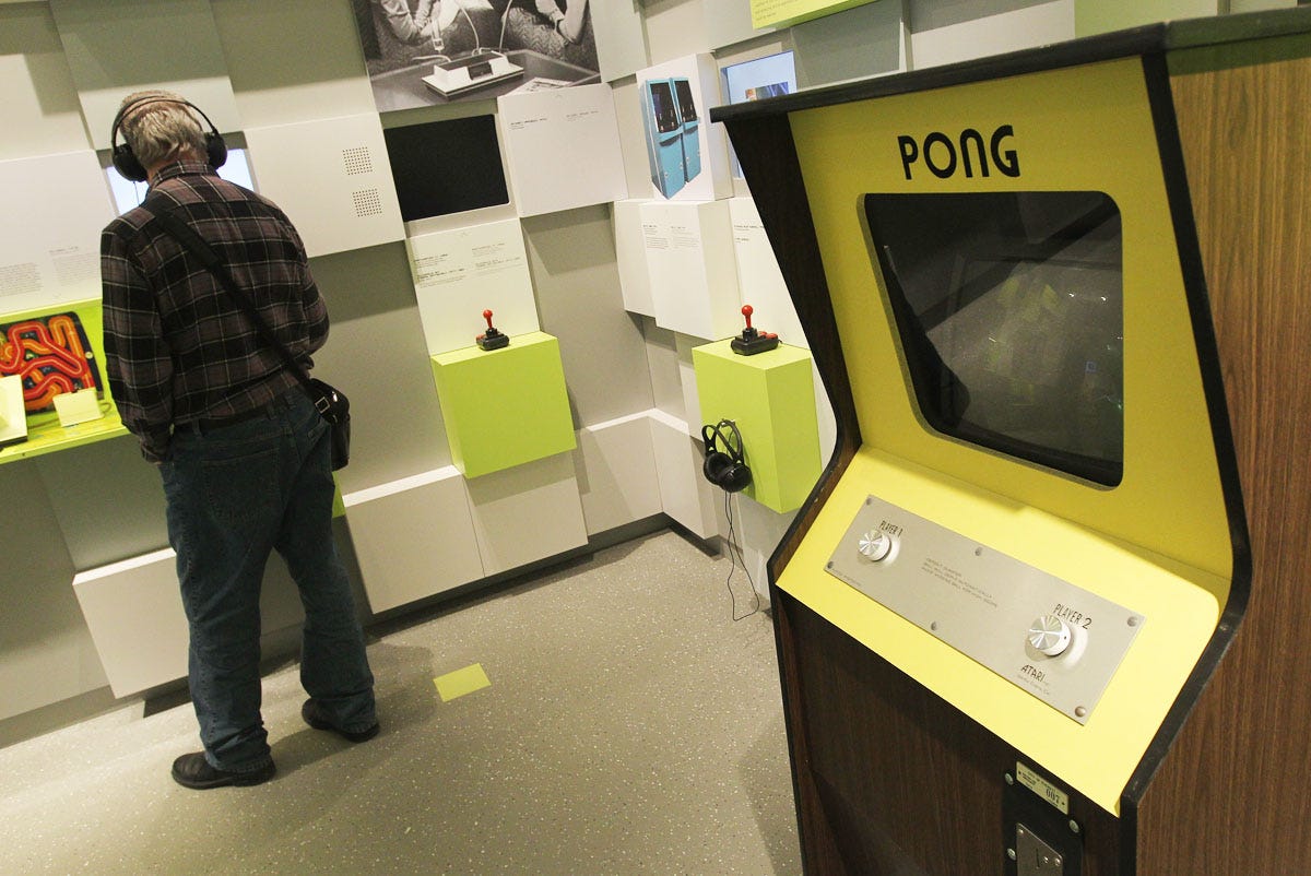 pong-arcade-machine.jpg