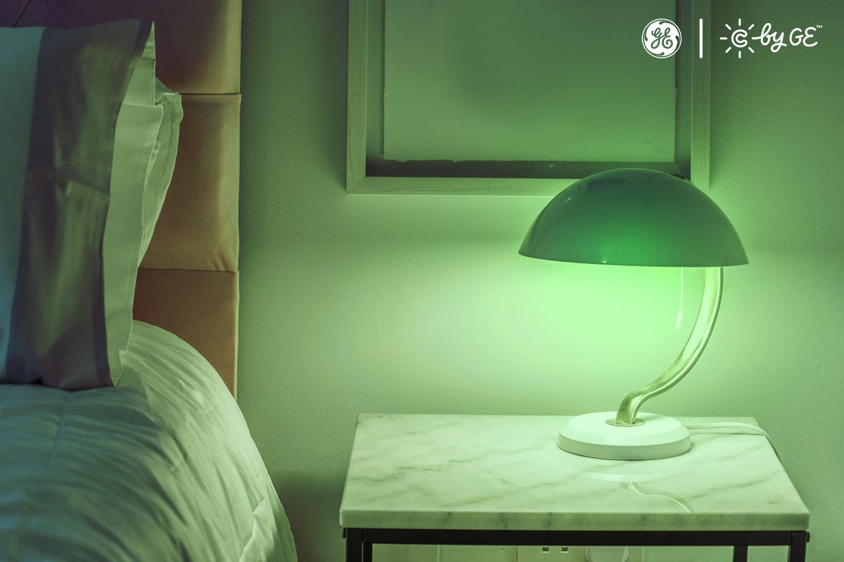cbyge-tablelamp-bed-v4-green