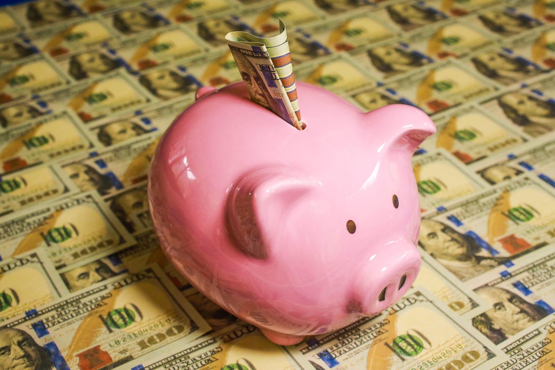 piggy-bank-savings-money-cash-stimulus-payments-personal-finance-002