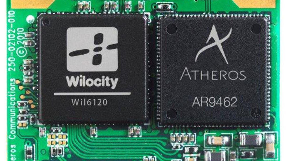 Wilocity's chip for 802.11ad wireless communications at 60GHz is paired with a Qualcomm Atheros chip for more conventional 802.11n networking.