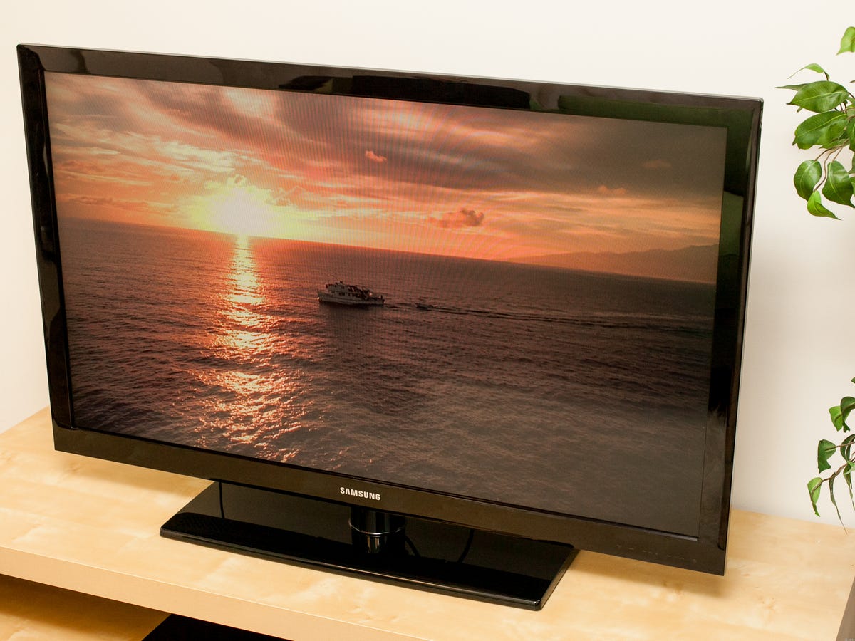 falme Tilskynde Distill Samsung E550 review: Budget TV done in by soft images - CNET