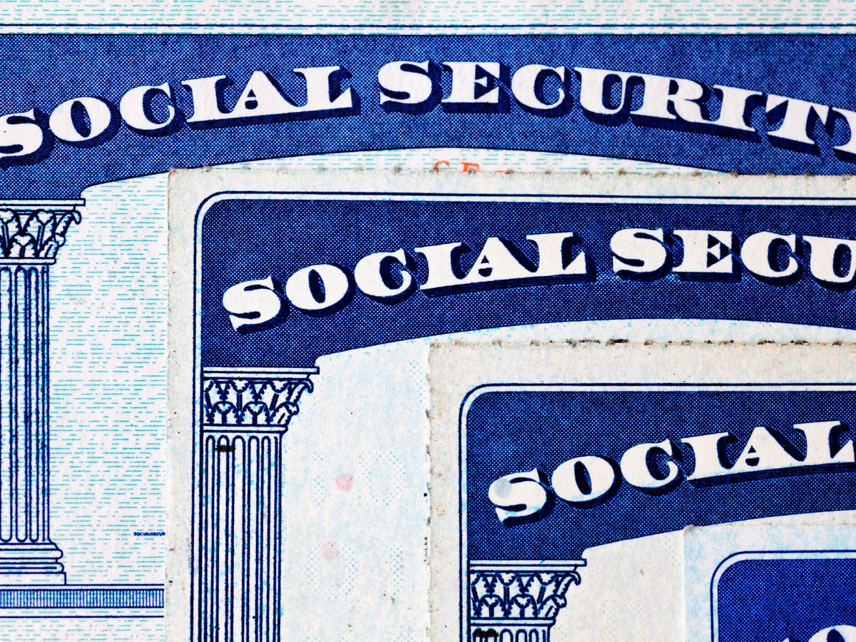 When Is It Safe to Share My Social Security Number? - CNET