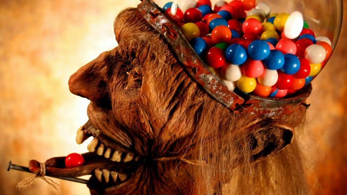Meet the mind behind the zombie head gumball machine - CNET