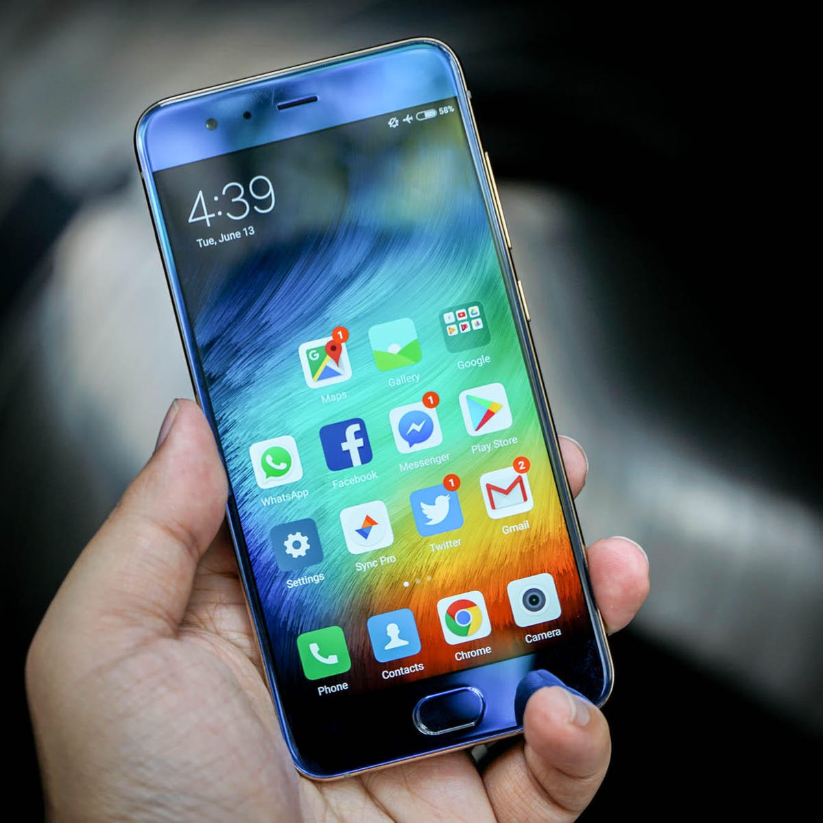 Xiaomi Mi 6 review: The best phone you can't buy (for now) - CNET