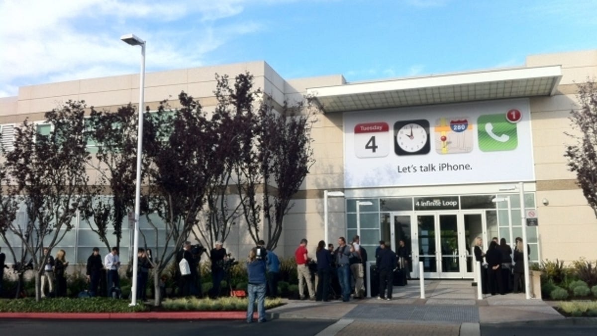 The scene outside Apple's executive briefing center at 2011's iPhone 4S unveiling.