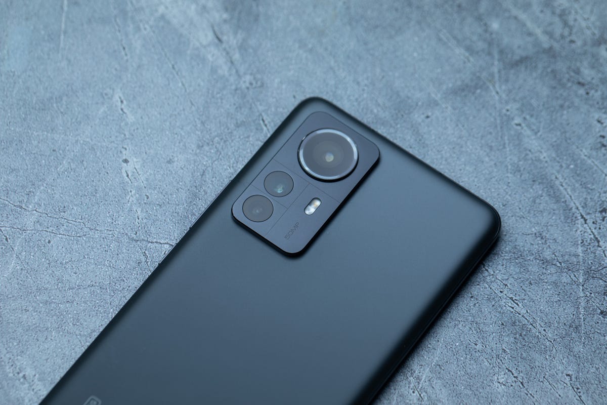 Xiaomi's Redmi Note 10 Pro review: A high-end experience at a low price -  CNET