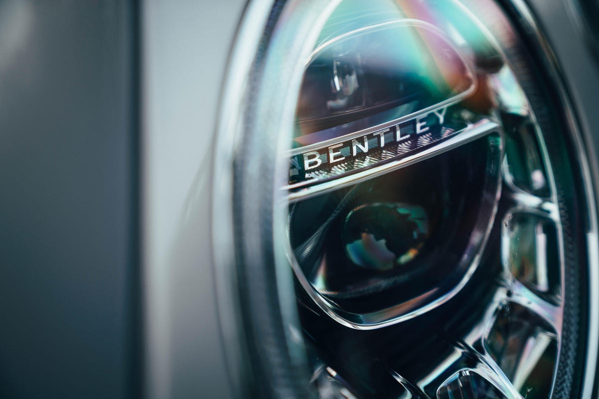 2020 Bentley Bentayga Hybrid
