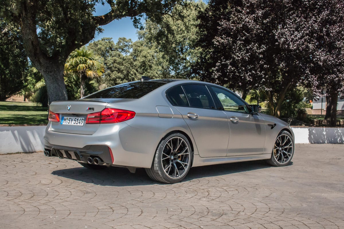 2019-bmw-m5-competition-8