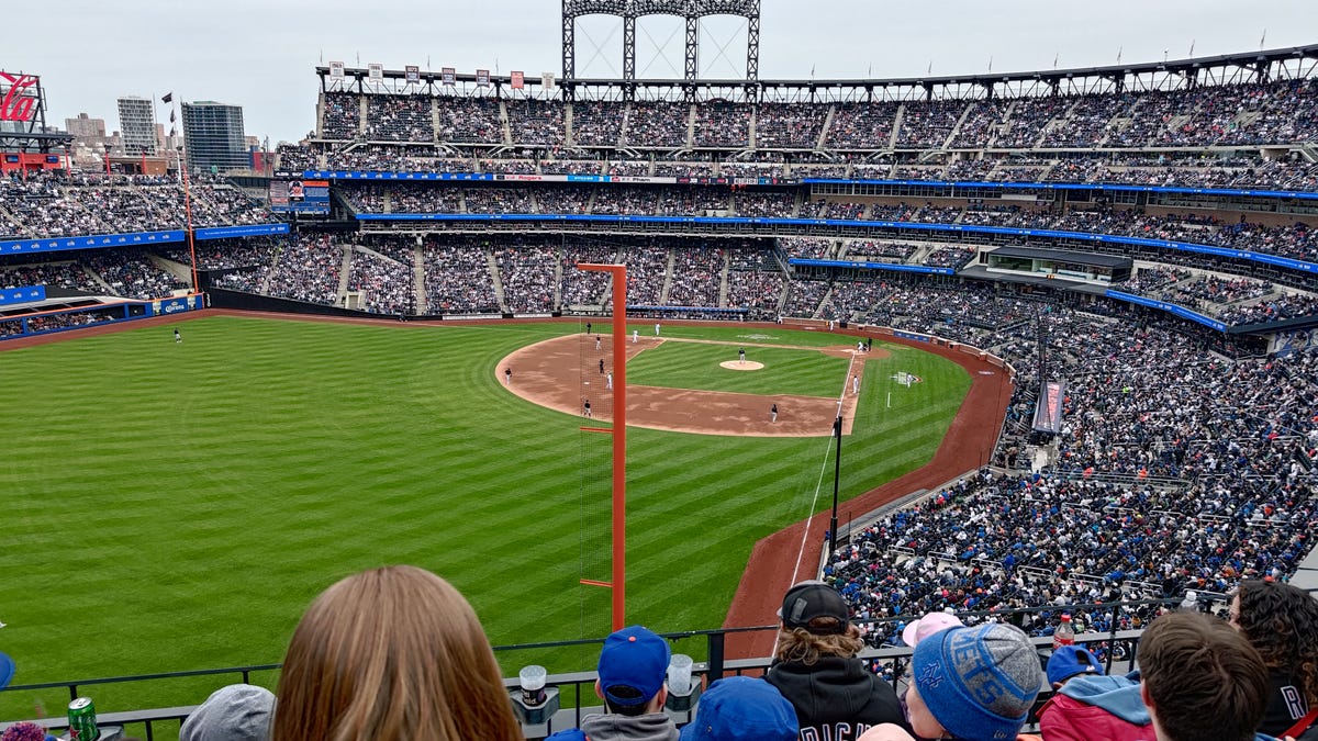 Photo of Citi Field taken on the Asus ROG Phone 7 Ultimate.
