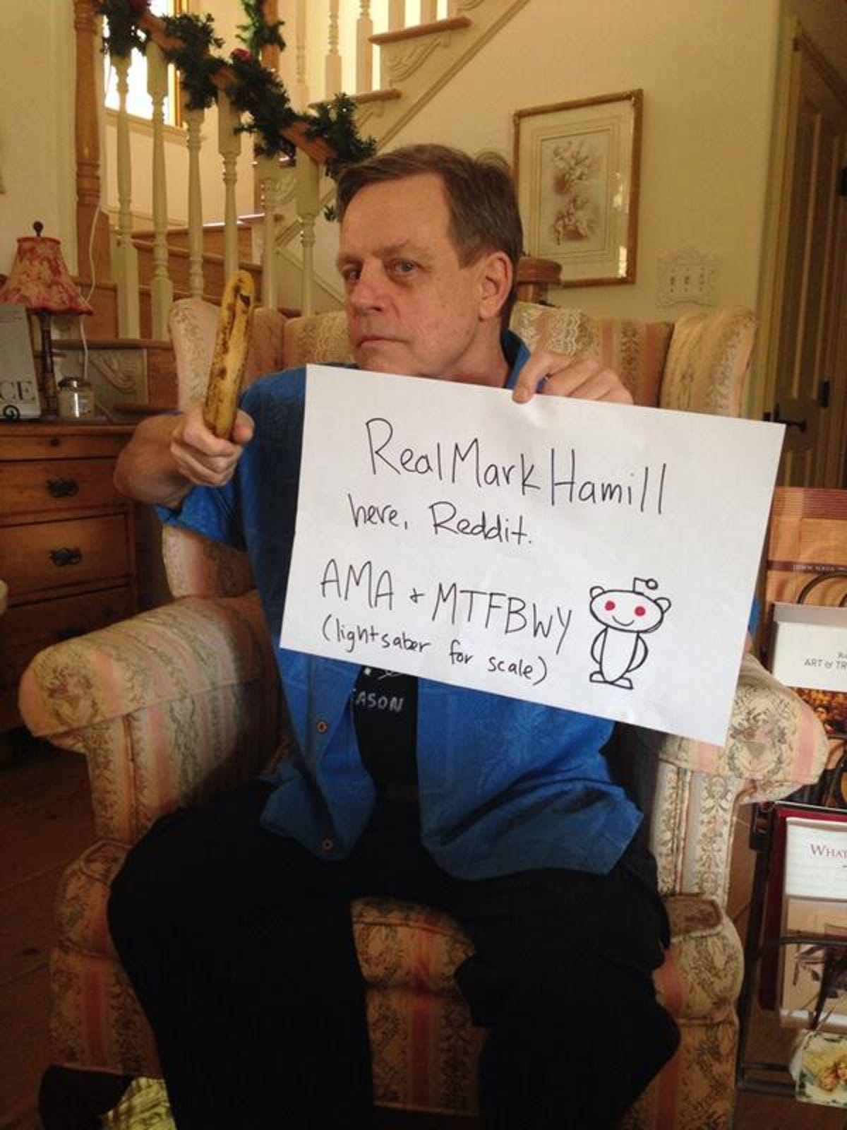 Actor Mark Hamill answered fan questions on everything from Yoda to dating advice on his AMA Reddit.