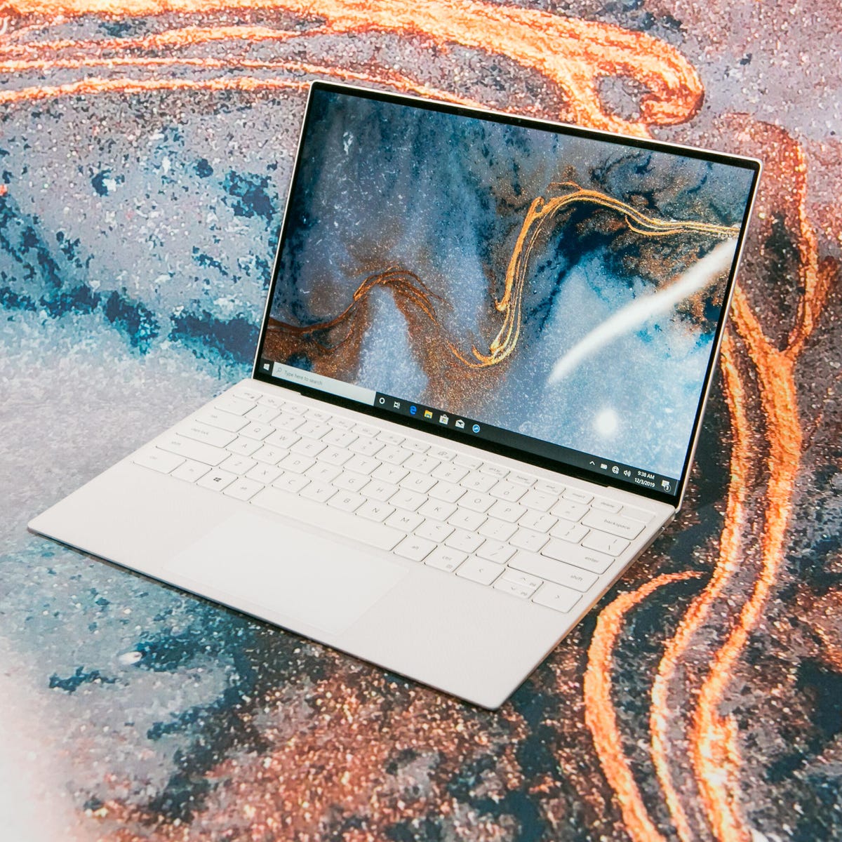 Dell XPS 13 review: Tiny tweaks to a long-time favorite - CNET