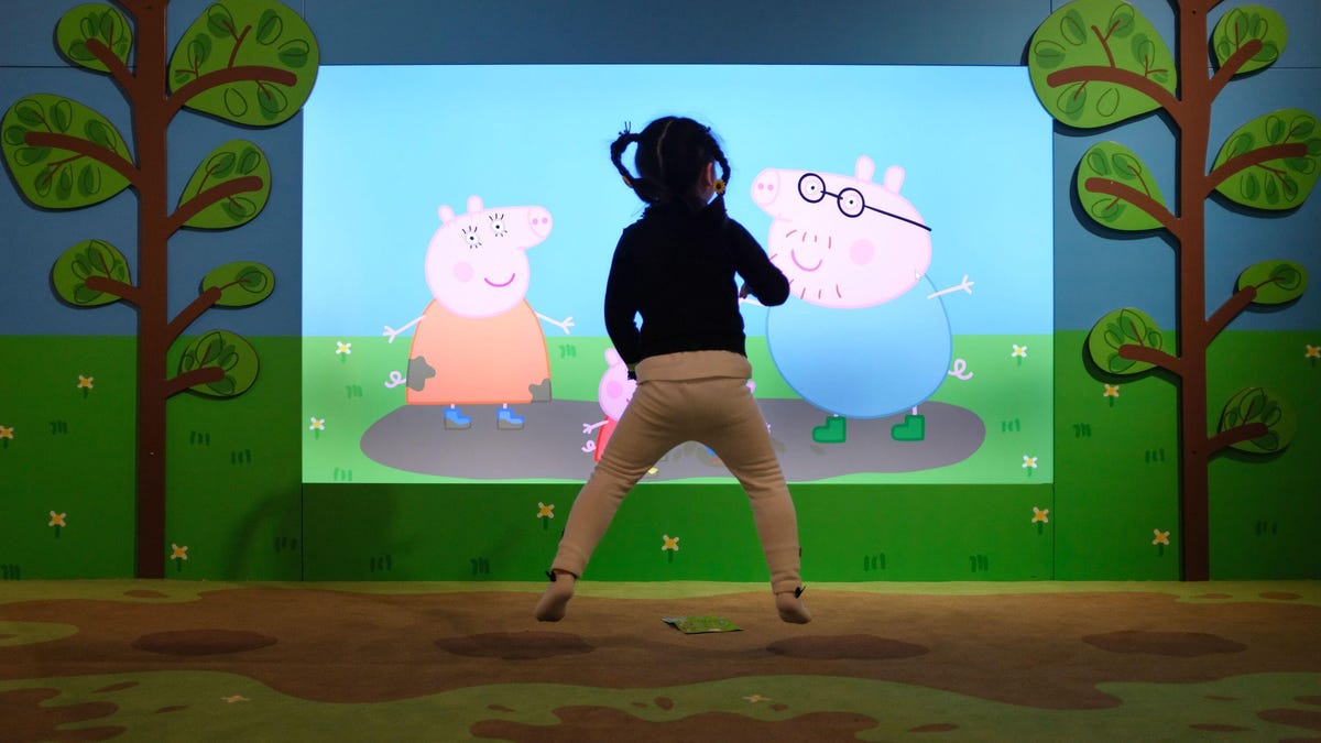 Peppa Pig won't warp your kid's accent. But what else are they picking up?  - CNET