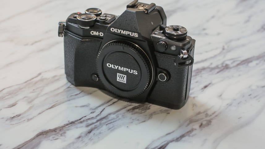 Save $200 off an Olympus OM-D E-M5 Mark II