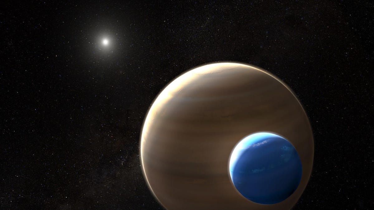 exomoon-kepler-1625b-i-orbiting-its-planet-artists-impression