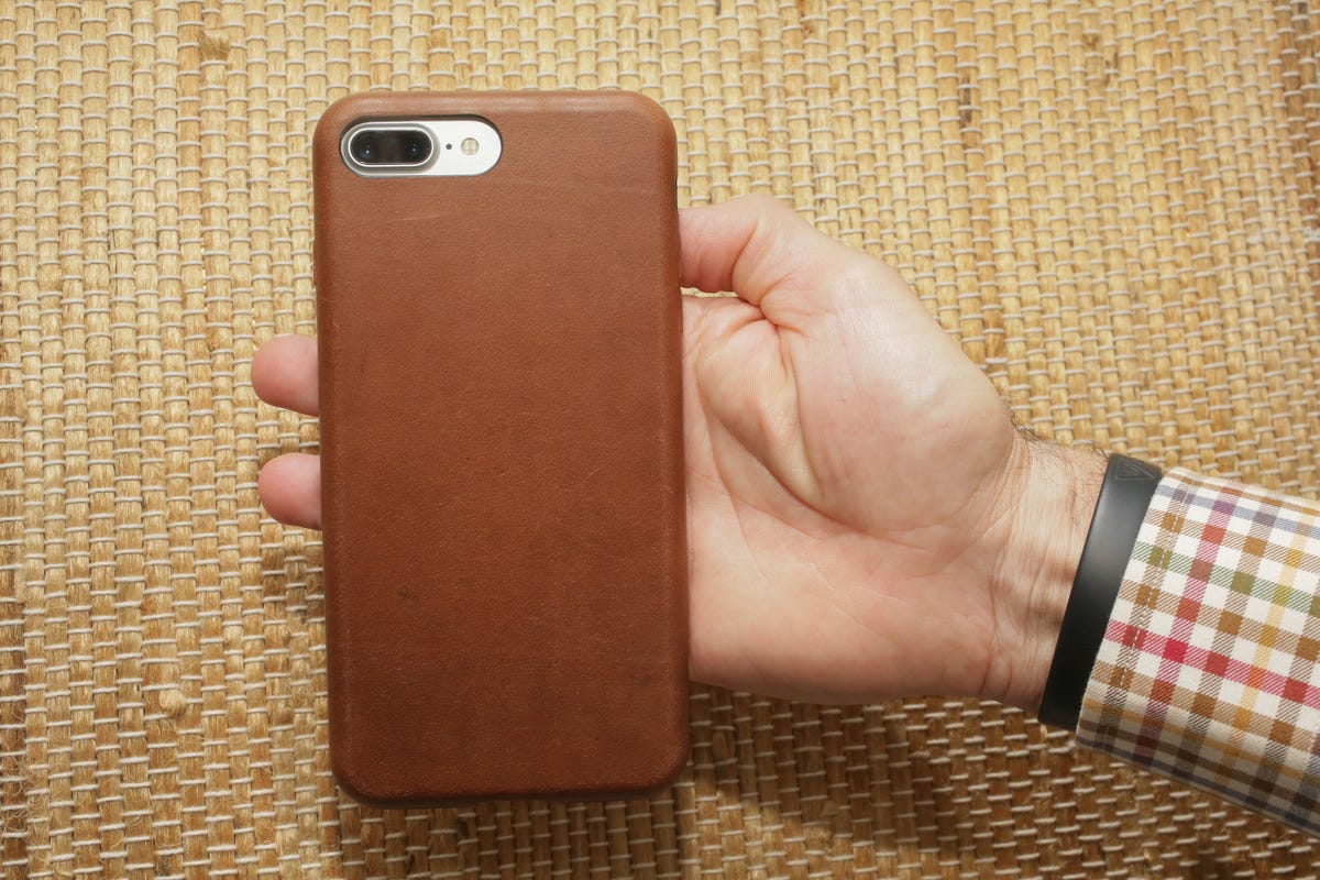 nomad-leather-iphone-7-plus-case.jpg
