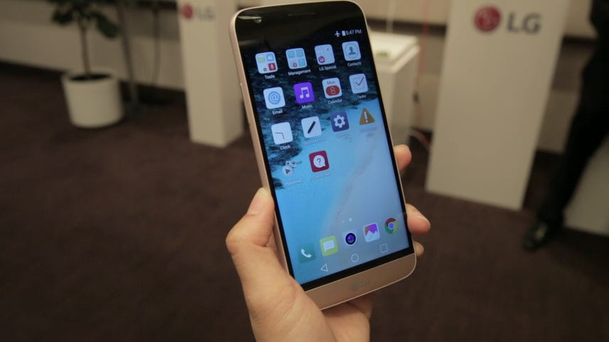 LG G5 hands-on: Taking one small step toward the modular fantasy