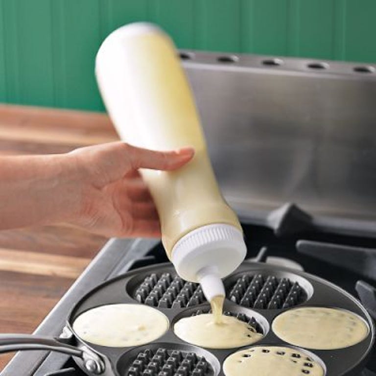 Pancake Pen makes breakfast easier - CNET