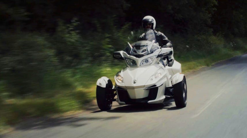 Can-Am Spyder: Sportscar performance on three wheels