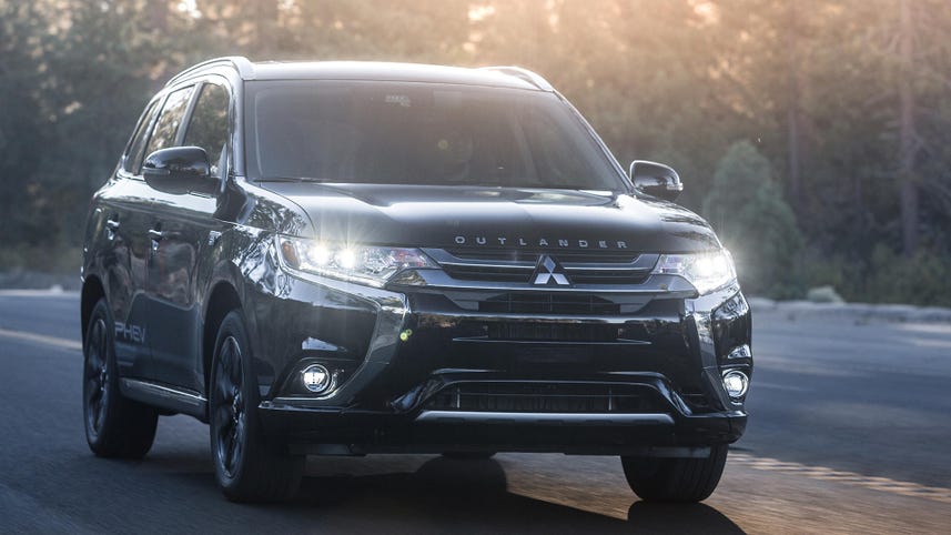 AutoComplete: 2019 Mitsubishi Outlander PHEV refresh sneaks into Geneva