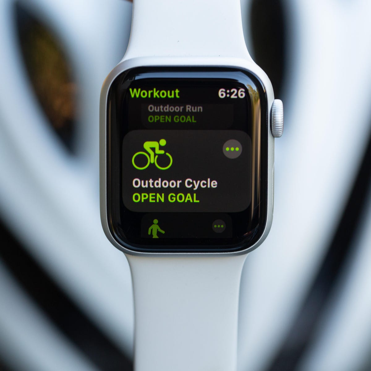 How the Apple Watch could turn you into a serious cyclist 2022 - CNET
