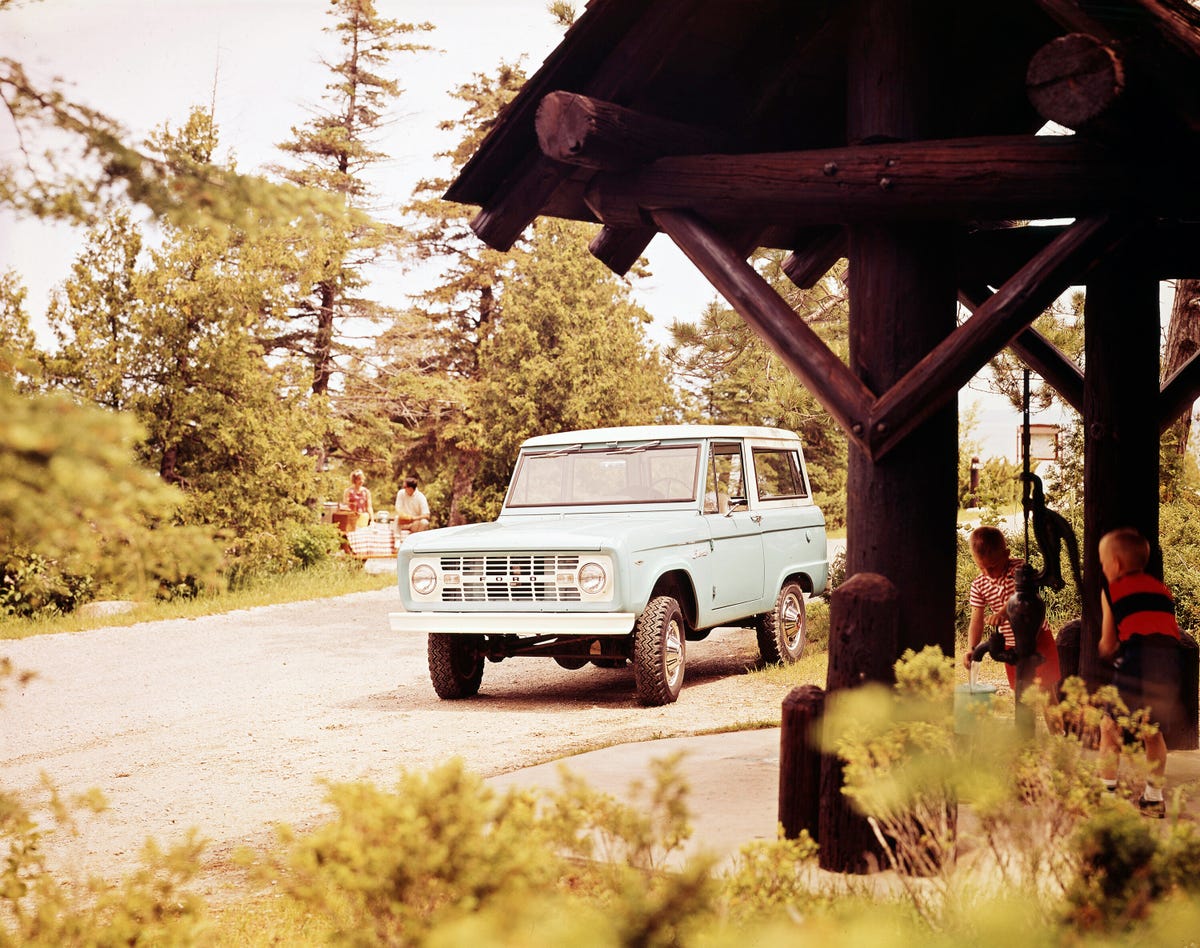 1968-ford-bronco-003