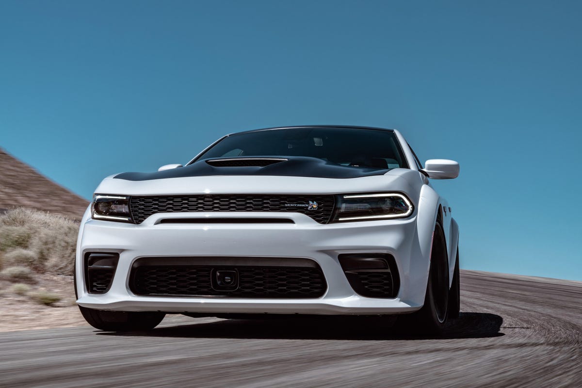 2020-dodge-charger-scat-pack-widebody-8
