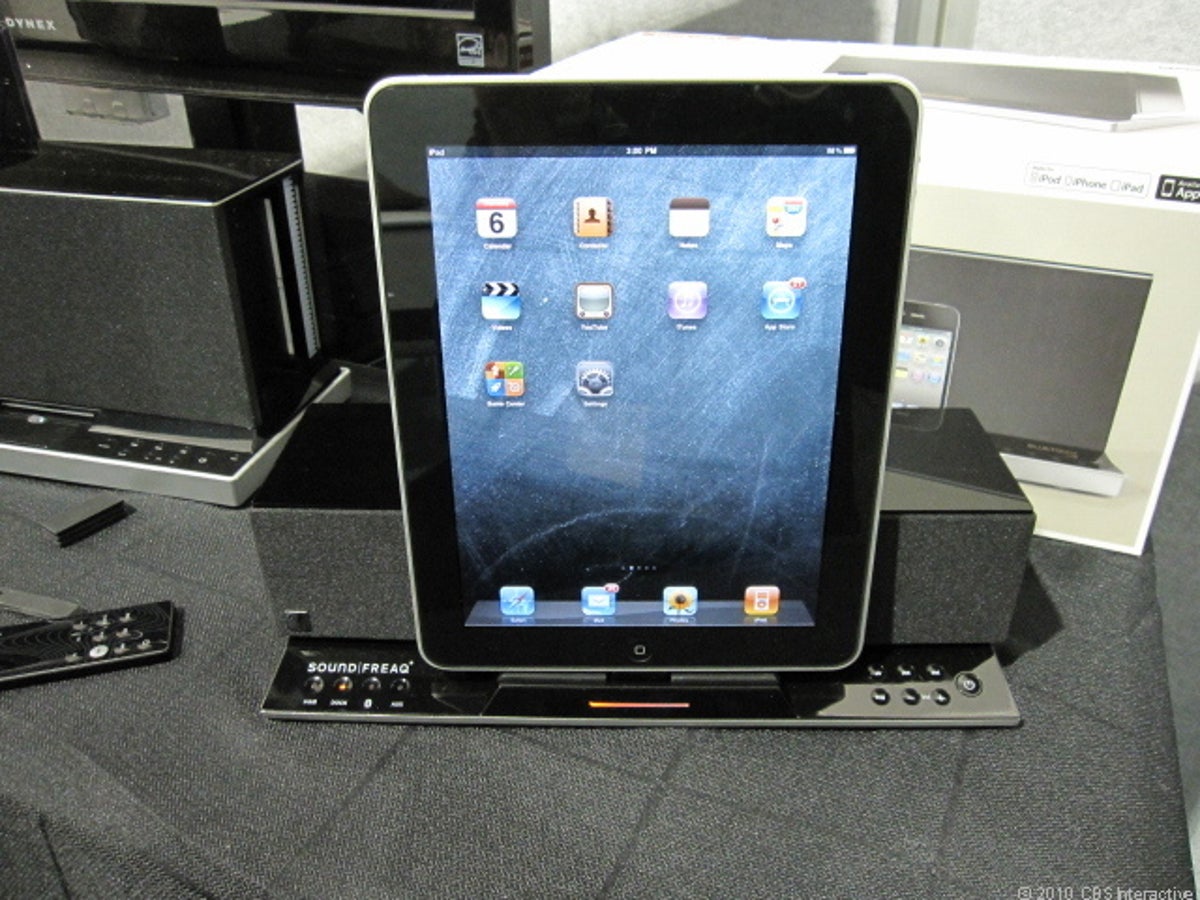 Photo of the SoundFreaq SFQ-02 Sound Step speaker dock.