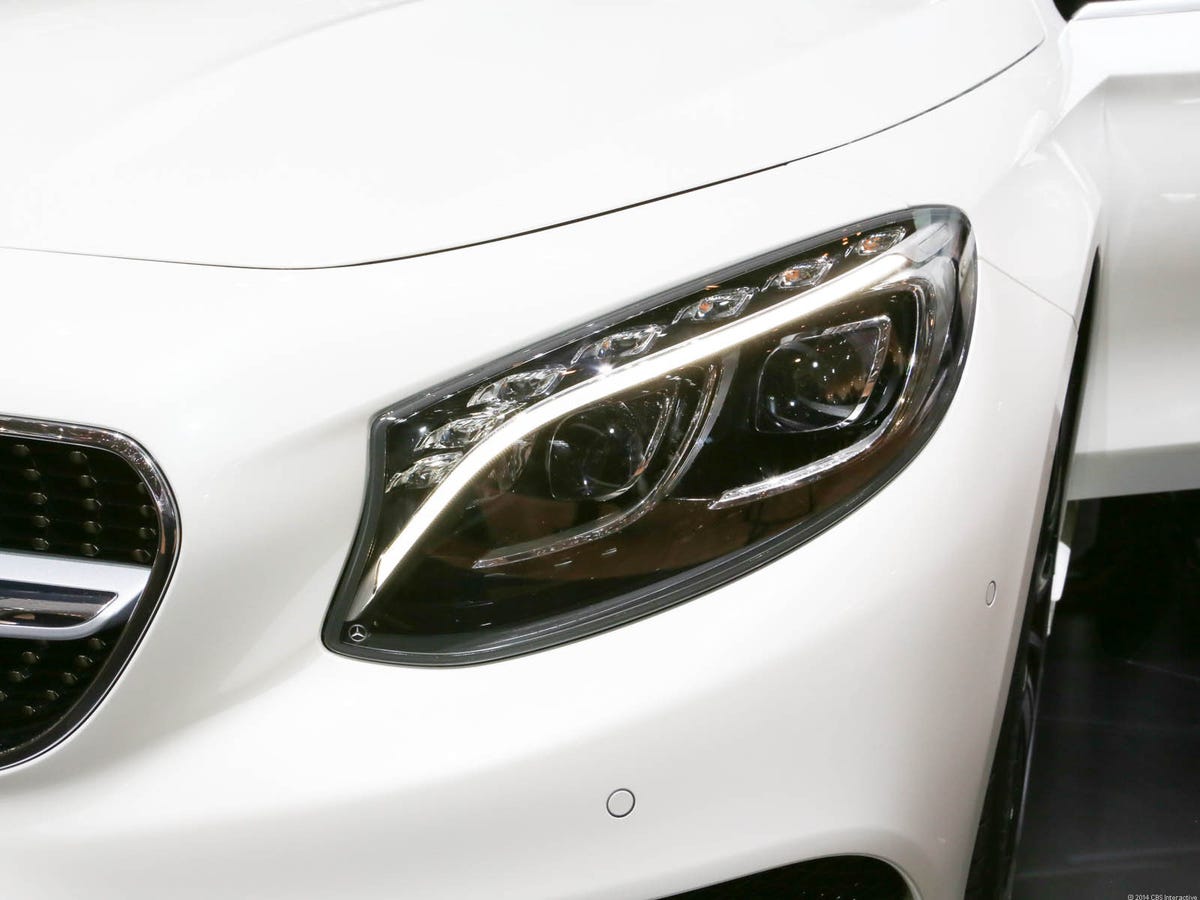 2015_Mercedes_S_Class_Coupe_35835330-004.jpg
