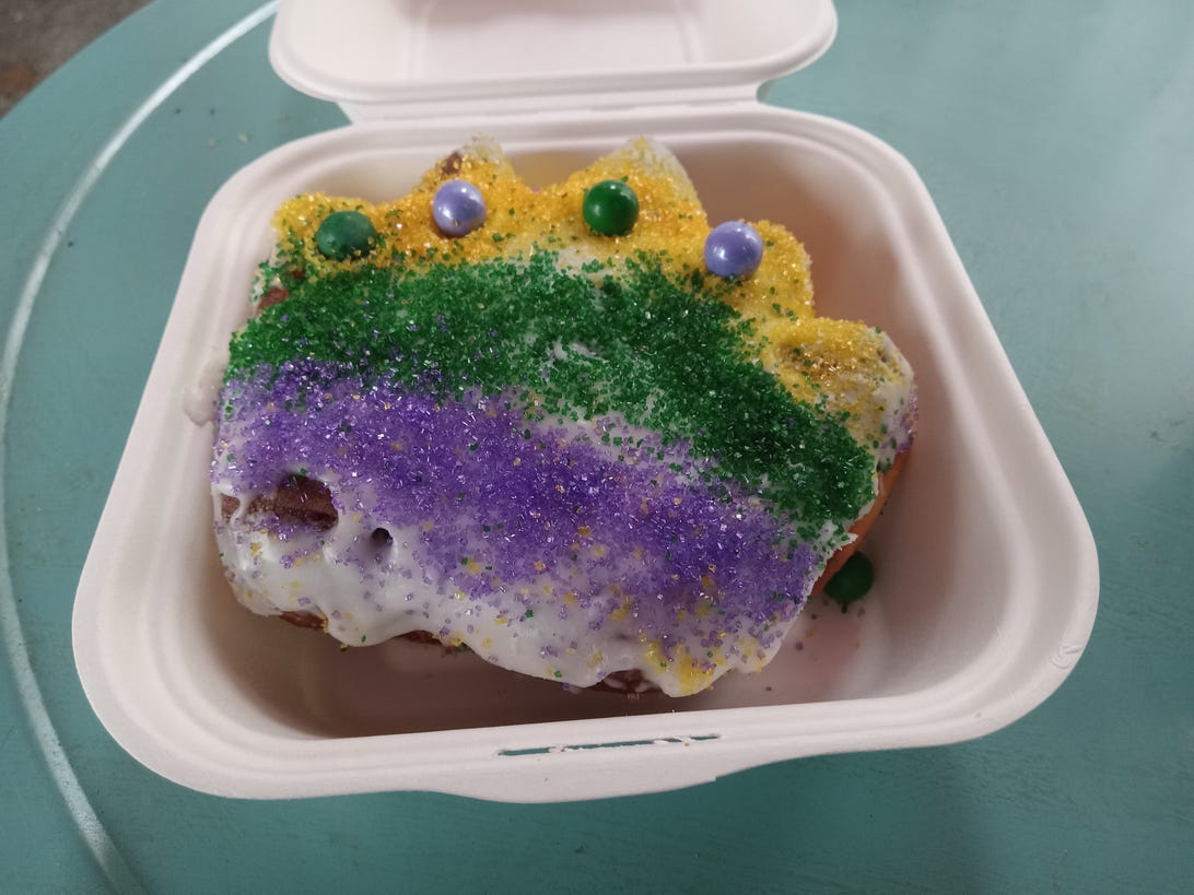 galaxy-a03s-king-cake-doughnut
