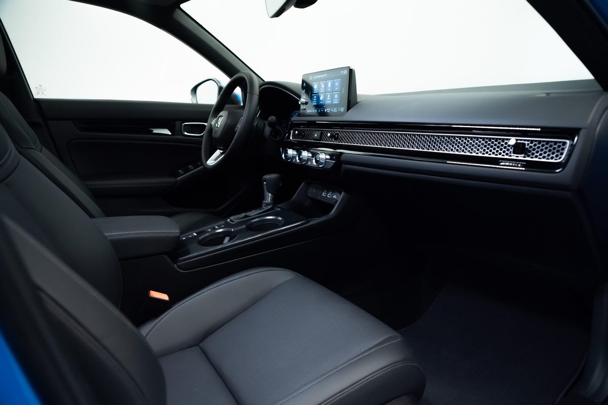 2022 Honda Civic Hatchback - interior