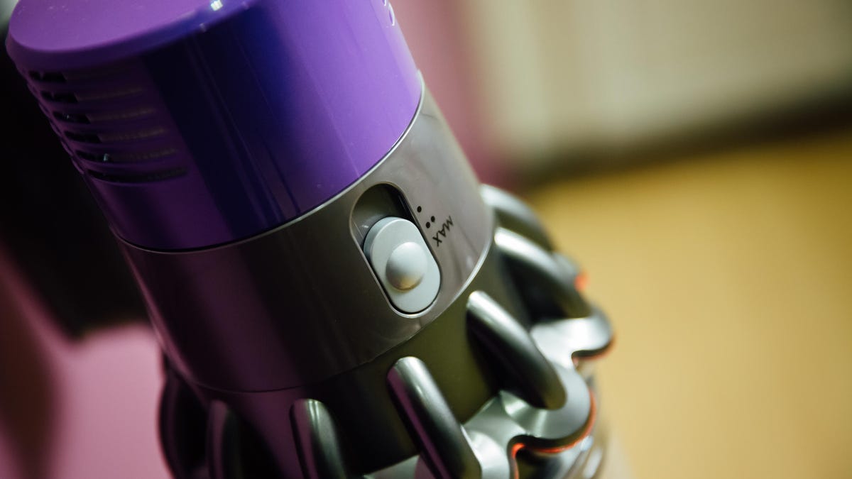 dyson-cyclone-v10-absolute-product-photos-3