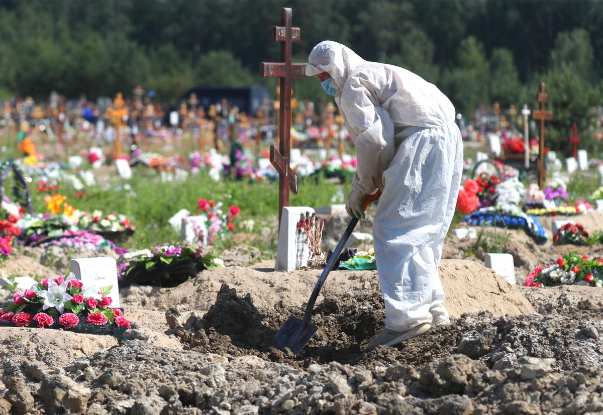 Grave of a COVID victim in Russia.