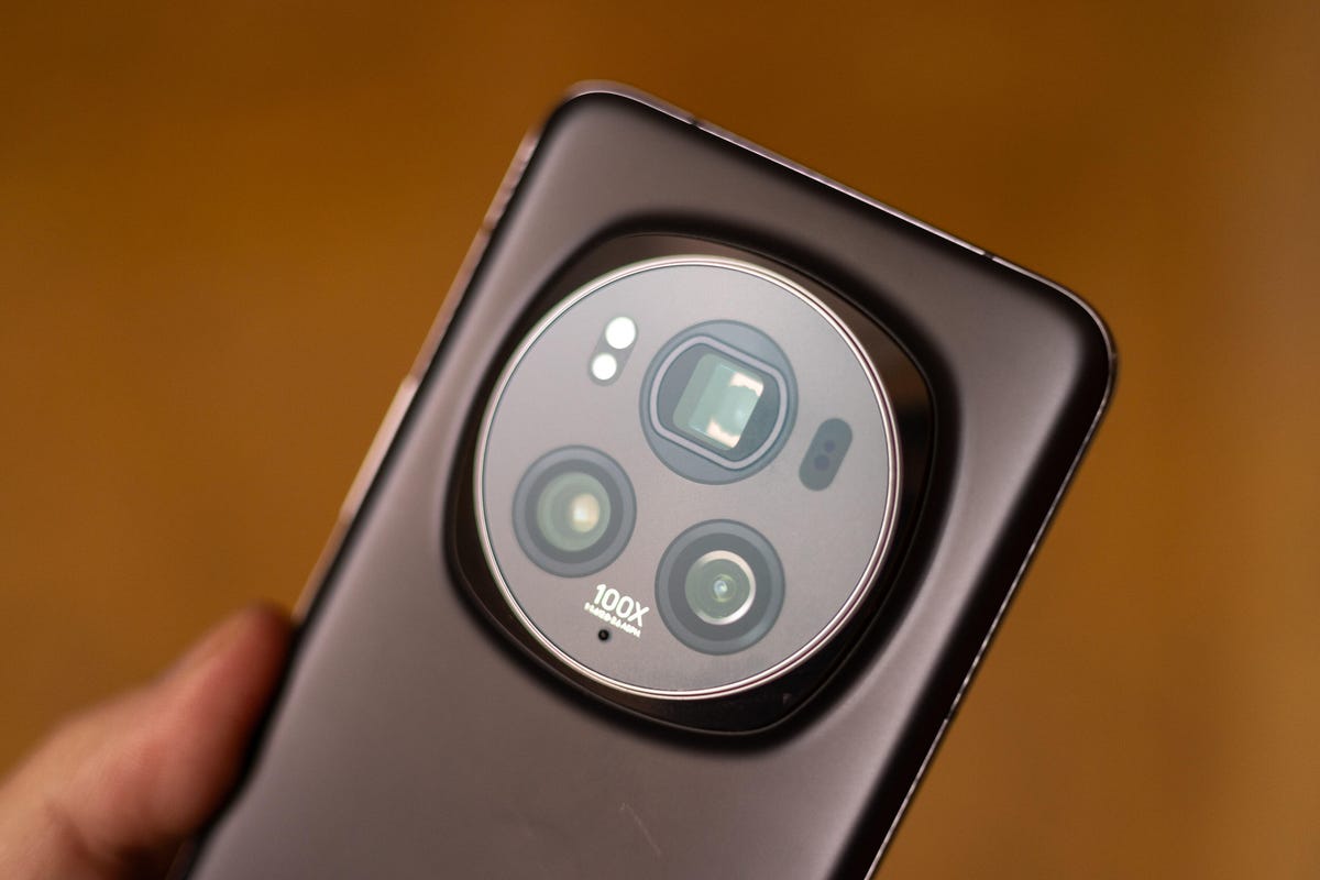Image of grey phone
